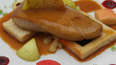 Foie de gras de canard aux pommes