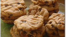 Cookies au beurre de cacahuetes et pépites de chocolat