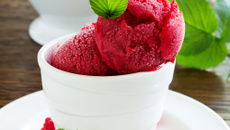 Sorbet aux framboises fraîches