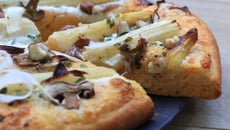 Pizza Healthy aux Asperges des Sables des Landes IGP et à la patate douce