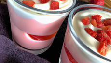 Yaourt glacé à la fraise