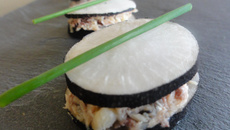 Toasts de radis noir à la sardine