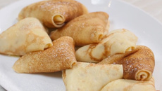 Samoussa crêpe à l'ananas rôti et fruits confits