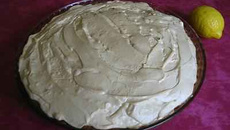 Tarte au citron : pâte sablée, crème acidulée et meringue