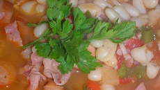 Haricots Blancs avec Jambon fumé