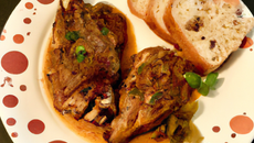 Lapin au pain d'épices aromatisé au vin blanc