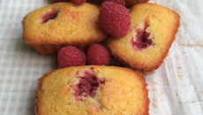 Financiers aux framboises, sans gluten
