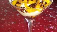 Verrine de mascarpone à la mangue,speculoos et chocolat