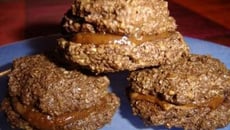 Macarons chocolat pralinoise