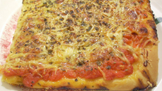 Pizza aux trois fromages