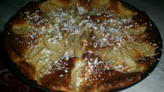 Clafoutis aux poires et aux pistaches