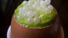 Œufs brouillés à froid au Caviar d'escargot vue par Raphaël