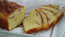 Cake au magret de canard fumé et aux pommes