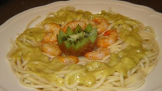 Scampis dans son nid de spaghetti, sauce à la banane
