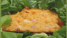 Cake de carottes, lardons-cantal