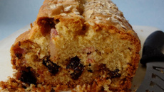 Cake à la bière, au jambon cru et aux figues sèches