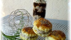 Délice de canard au confit de figues et feuilletés à la mousse de sardine