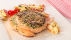 Saumon farci aux épinards et feta