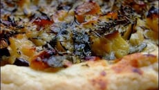 Tarte au confit de courgettes, parmesan et citrons confits