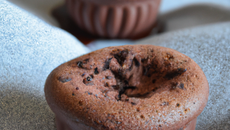 Soufflés surprise aux 2 chocolats