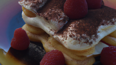 Tiramisu italien chocolat blanc framboises