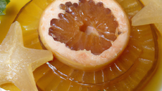 Pamplemousse sur son aspic de carambole