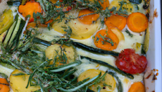 Gratin de légumes d'été aux herbes de Provence