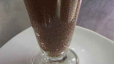 Chantilly de boudin noir et jus de pomme