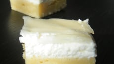 Petits carrés moelleux au citron