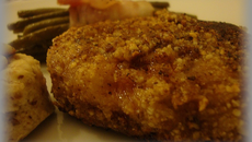 Côtes d'agneau en croûte de fruits secs