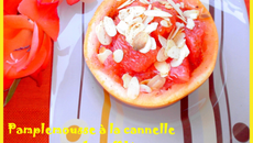 Pamplemousse à la cannelle et aux amandes effilées