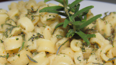 Pâtes au romarin