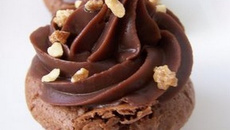 Moelleux au chocolat et noisettes