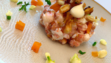 Tartare de langoustines, noisettes et granny smith