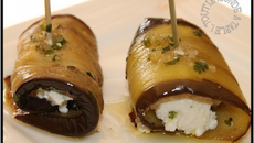 Aubergines marinées à l'huile d'olive farcies à la ricotta et au basilic