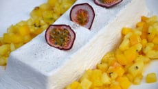 Panna cotta coco et fruits exotiques