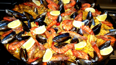 Paëlla au feu de bois