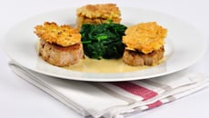 Tournedos de filet mignon de porc à la moutarde forte