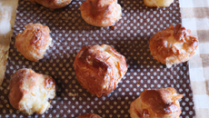 Petits choux à la Fourme d'Ambert