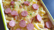 Gratin de pâtes aux saucisses de Strasbourg