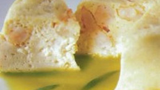 Charlotte de crevettes et son coulis d'estragon