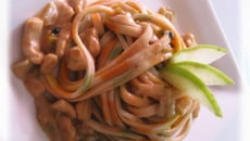 Linguines au poulet , fruit de la passion et granny smith