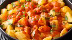 Patatas bravas