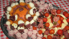 Coussins multicolores pour l'apéro