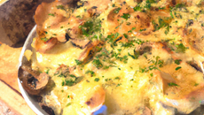 Gratin de pommes de terre et de champignons