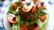 Artichauts farcis aux œufs pochés