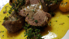 Agneau au thym et à la moutarde