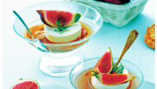 Dessert de chèvres avec ses figues fraiches