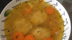 Raviole de printemps et son bouillon