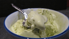 Glace au thé matcha
